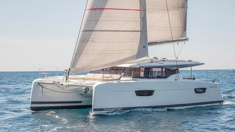 Fountaine Pajot Astréa 42