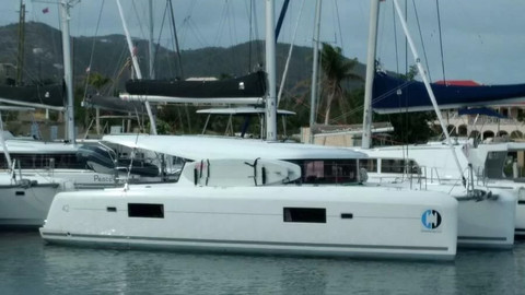 Lagoon 42