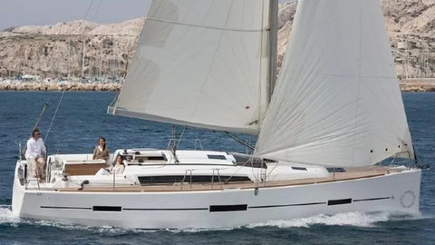 Dufour 412
