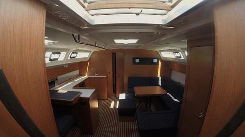Bavaria Cruiser 51