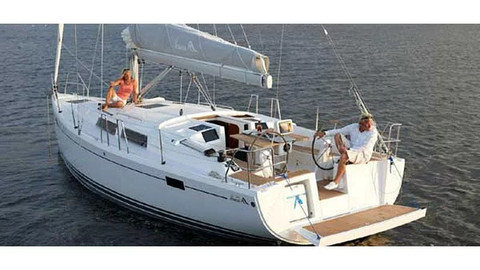 Hanse 385