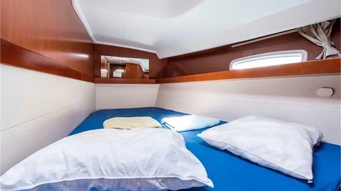 Beneteau Oceanis 50 Family