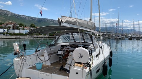 Hanse 388