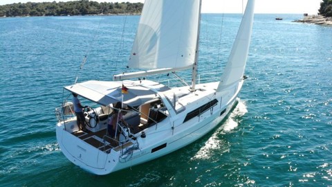 Beneteau Oceanis 41.1
