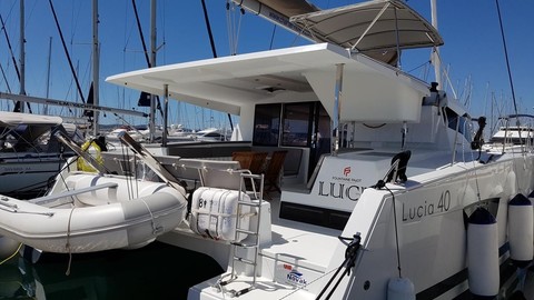 Fountaine Pajot Lucia 40