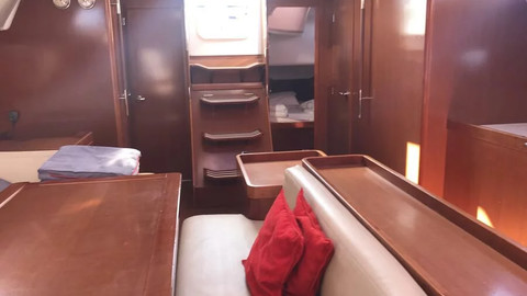 Beneteau Oceanis 50 Family