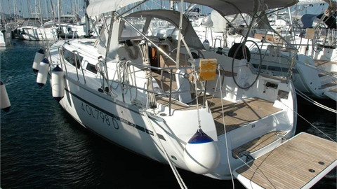 Bavaria 37 Cruiser