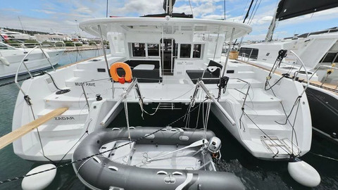 Lagoon 450 F
