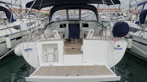 Hanse 385