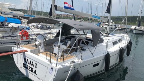 Hanse 455