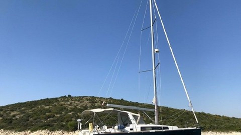 Beneteau Oceanis 38