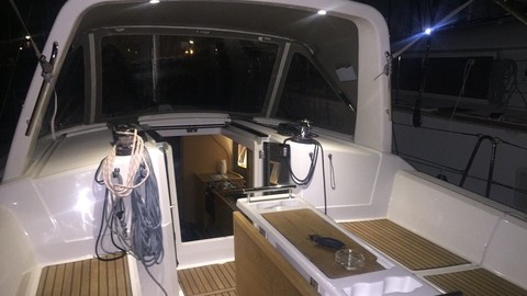 Beneteau Oceanis 38