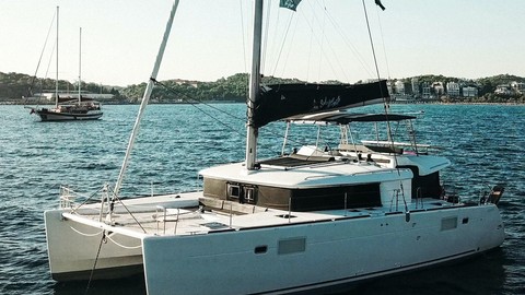 Lagoon 450 F