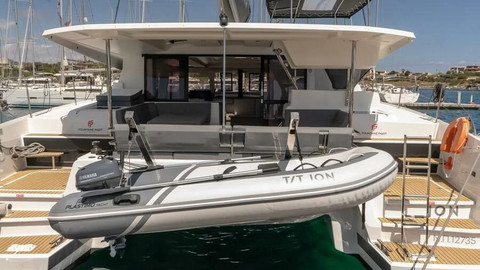 Fountaine Pajot Astrea 42