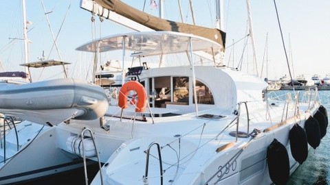 Lagoon 380 S2