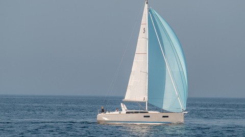 Beneteau Oceanis 38