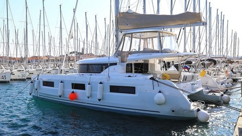 Lagoon 46
