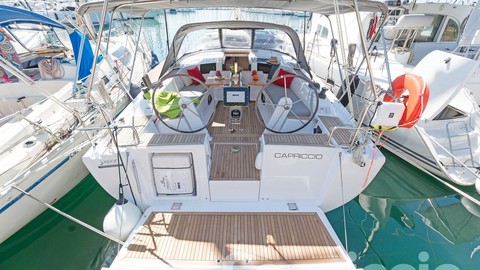 Hanse 385