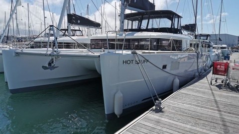 Lagoon 450 F