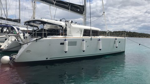 Lagoon 450 F