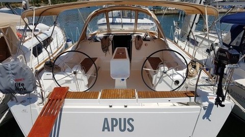 Dufour 412