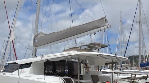 Fountaine Pajot Saona 47