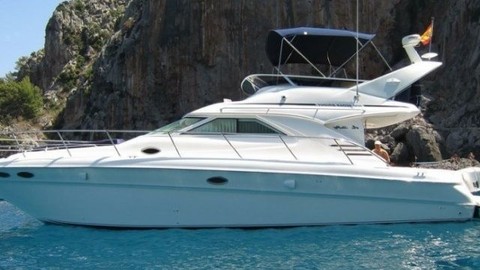 Sea ray 400 sedan bridge