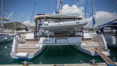 Lagoon 42