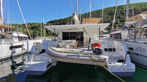 Fountaine Pajot Lucia 40