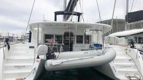 Lagoon 450 F