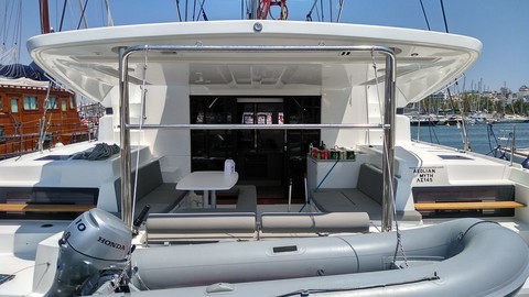 Lagoon 50