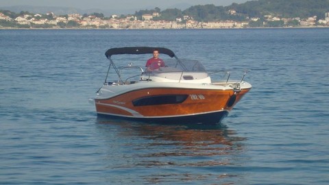 Jeanneau Cap Camarat 7.5