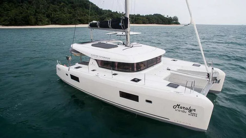 Lagoon 42