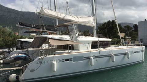Lagoon 450 F