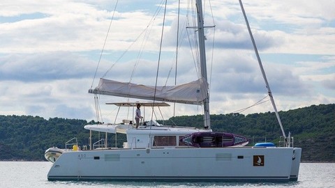 Lagoon 450 F