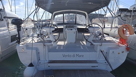 Beneteau Oceanis 46.1