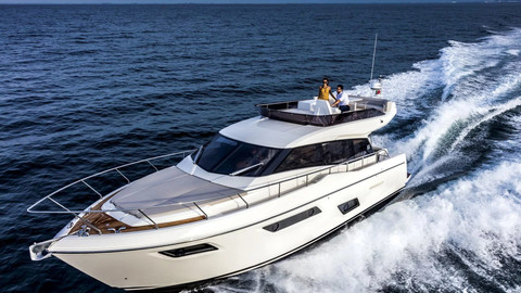 Ferretti 450