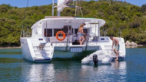 Lagoon 450 F