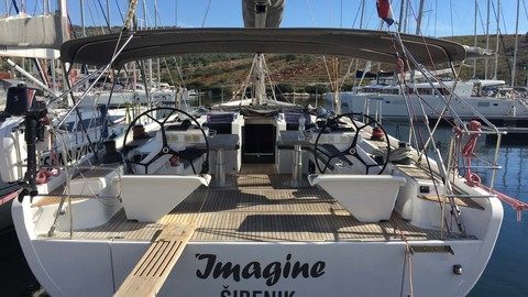 Hanse 575