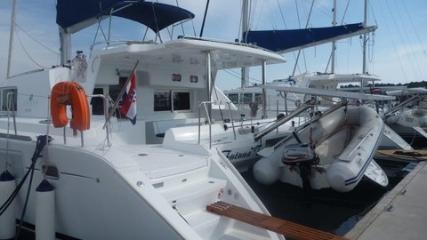 Lagoon 440
