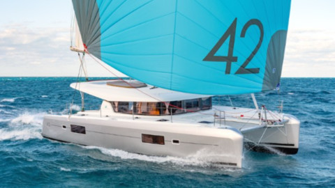 Lagoon 42