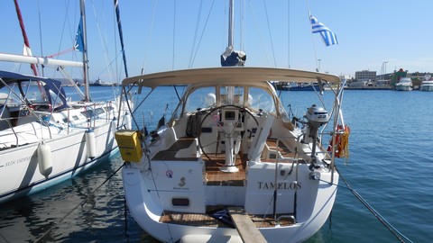 Beneteau Oceanis 37