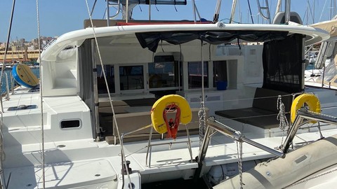 Lagoon 450 F