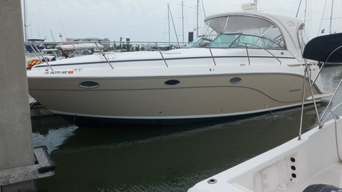 Sea ray 390 express cruiser
