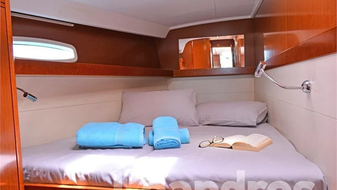 Beneteau Oceanis 50 Family