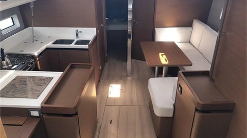 Jeanneau Sun Odyssey 440