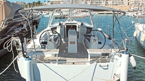 Beneteau Oceanis 38.1