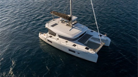 Lagoon 42