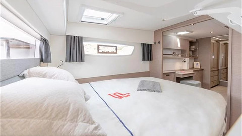 Fountaine Pajot Elba 45