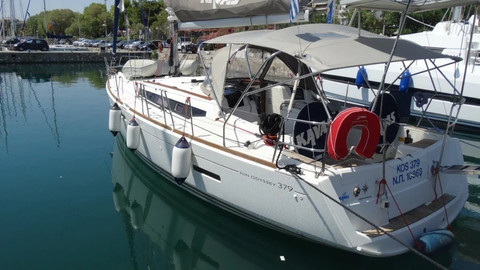 Jeanneau Sun Odyssey 379